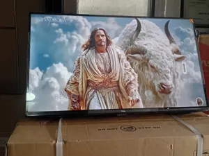 TCL 32” Compact Tv With Clear Audio Performance