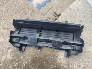 Honda Cr-v 2017-21 Grille Shutter Down Complete With Motor