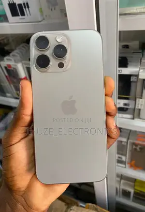Apple iPhone 16 Pro Max 256 GB Silver