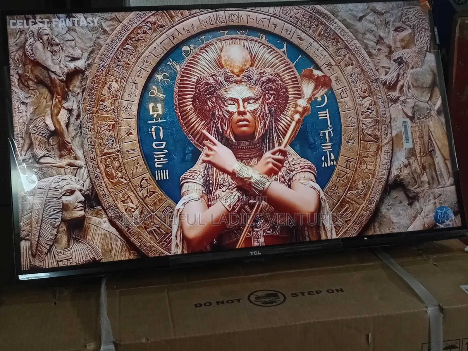 TCL 32” Stylish Energy Efficient Tv
