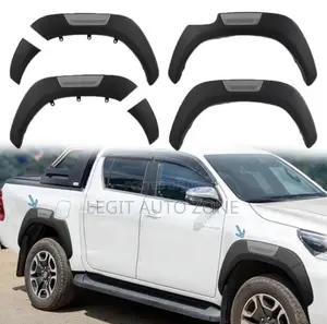 Toyota Hilux 2018,2019,2020,2021,2022,2023, Fender Moulding