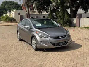 Hyundai Elantra 2012 Gray