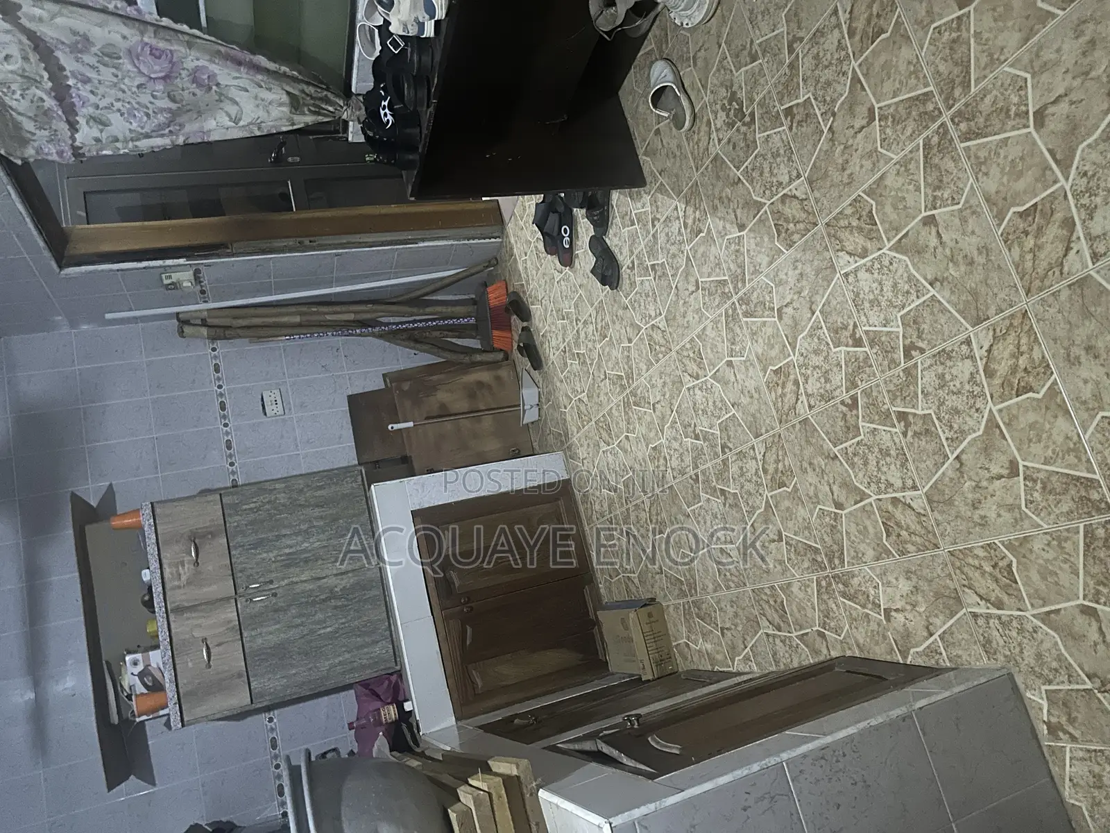 Furnished 4bdrm Apartment in Ablekuma for sale