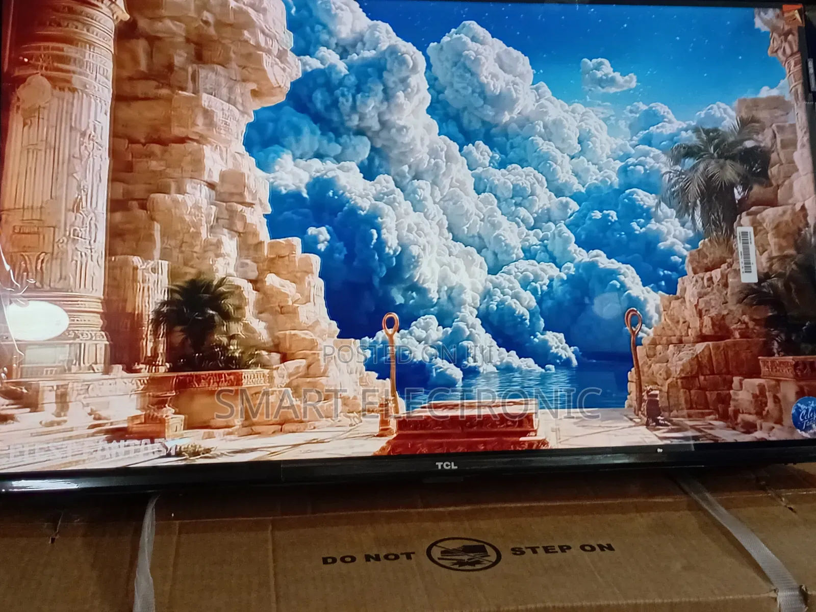 TCL 32" Flat Led Television – Modern Home Essential
