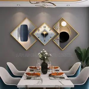 Luxurious Design Wall Decorative Painting With Clock