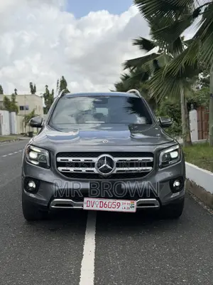 Mercedes-Benz GLB-Class GLB 250 4MATIC 2023 Gray