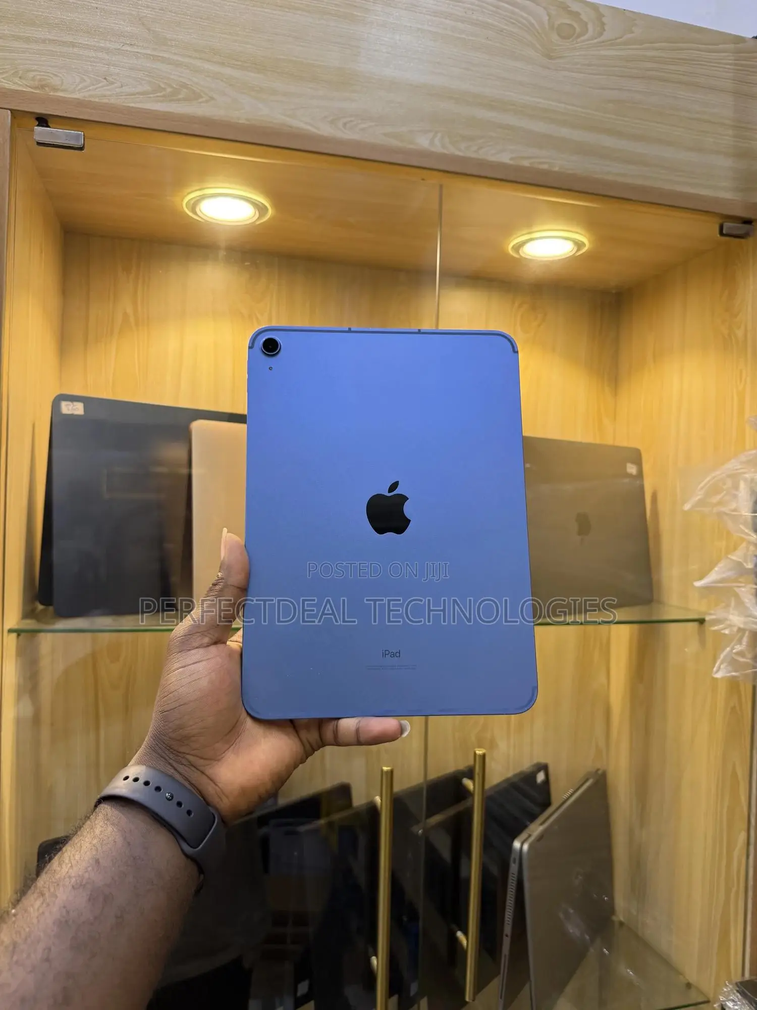 New Apple iPad (2025) 128 GB Blue