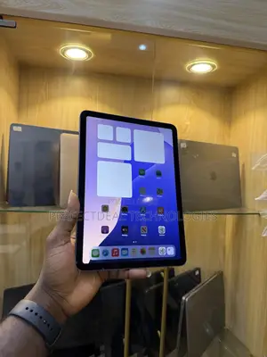New Apple iPad Air (2022) 256 GB Blue