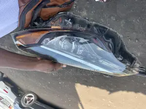 Toyota Corolla 2017 Headlight