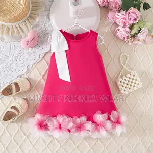 Ruffle Hem Girls Dress Age 3-4yrs Only