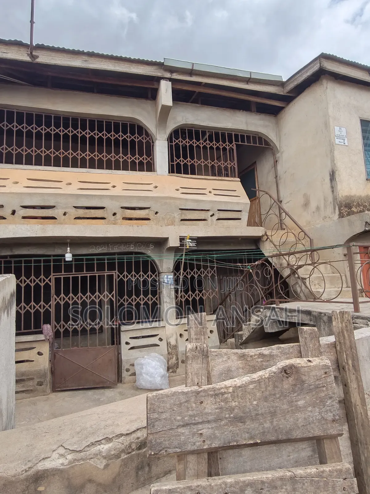 6bdrm House in Free Will Agency, Kumasi Metropolitan for sale