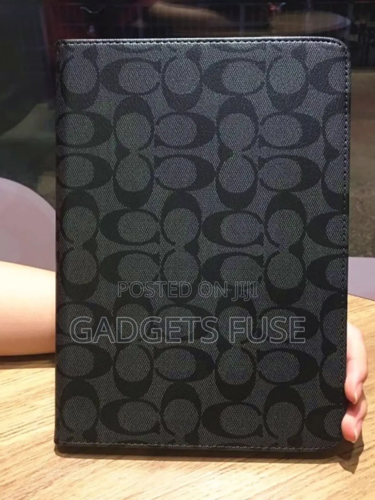 Coach iPad A16 Case