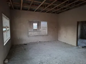 8bdrm House in Sokoban Asaago, Kumasi Metropolitan for sale