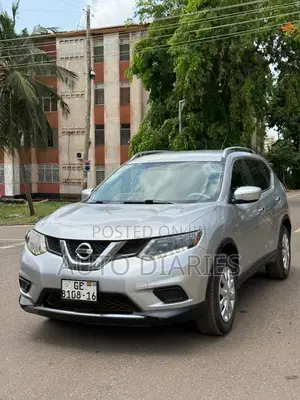 Nissan Rogue SL 4dr SUV (2.5L 4cyl CVT) 2015 Silver