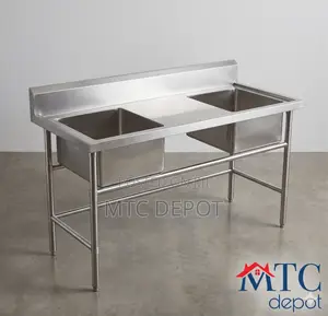 Two Sinks With Middle Table