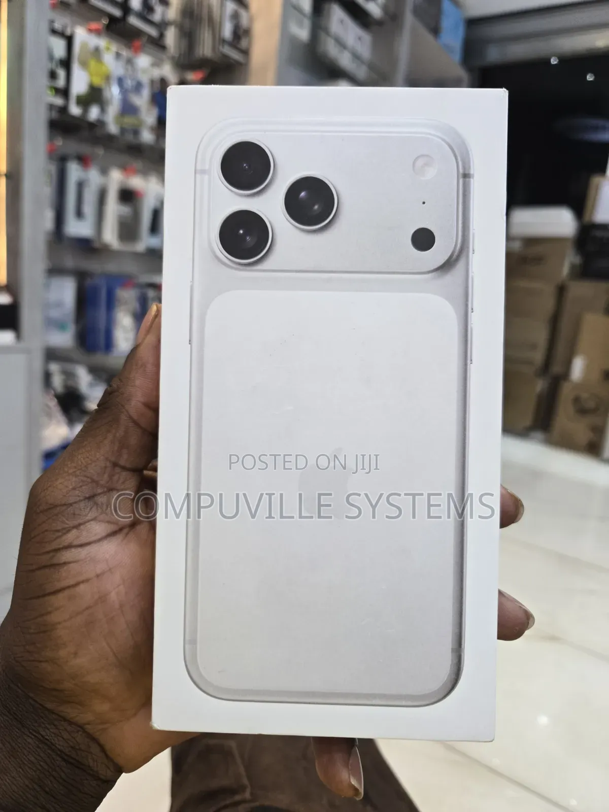 New Apple iPhone 17 Pro Max 1 TB Silver