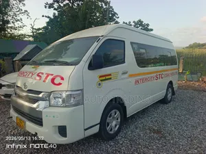 Toyota Grand HiAce 2012 White