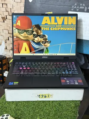 Laptop MSI Crosshair 17 32GB Intel Core i7 SSD 1T