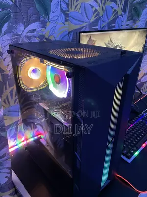 Desktop Computer Asus 16GB Intel Core i7 SSD 256GB