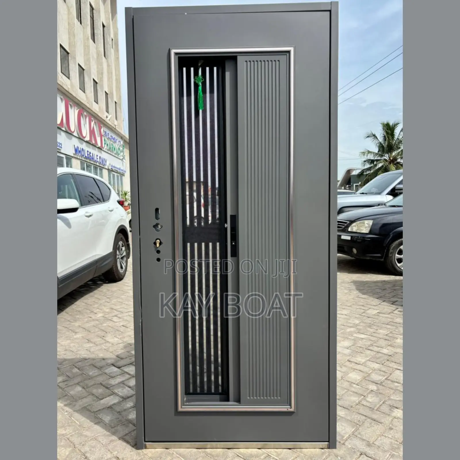 Heavy Duty Door With Ventilation