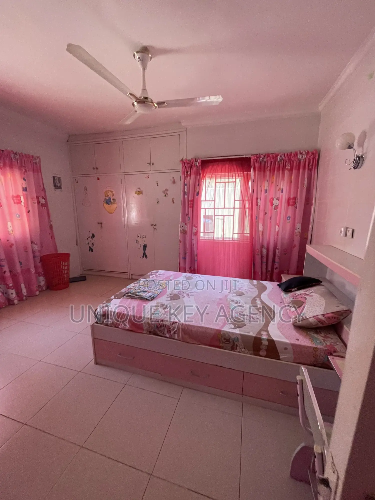Furnished 3bdrm House in Unique Key Agency, Manet Court for sale