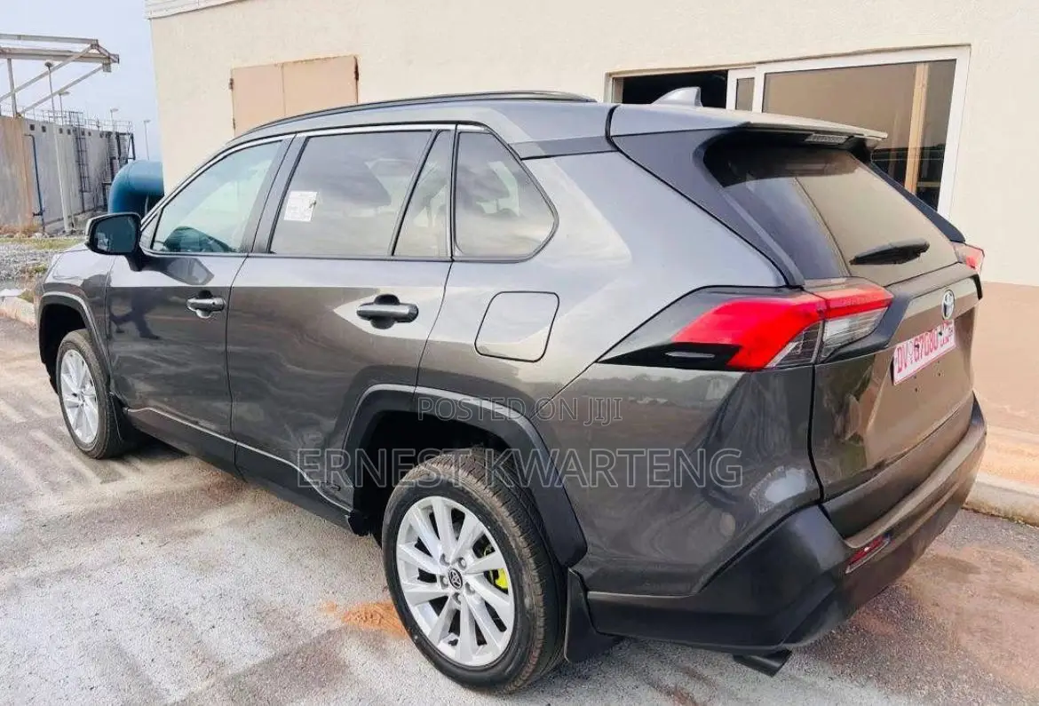 Toyota RAV4 2020 Gray