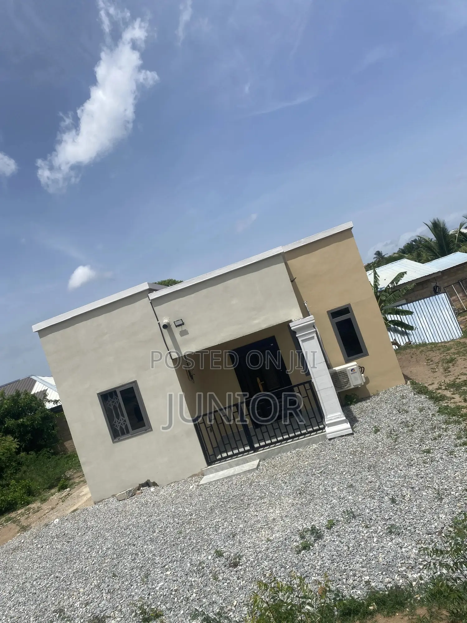 Furnished 2bdrm House in Kasoa, New Market for sale