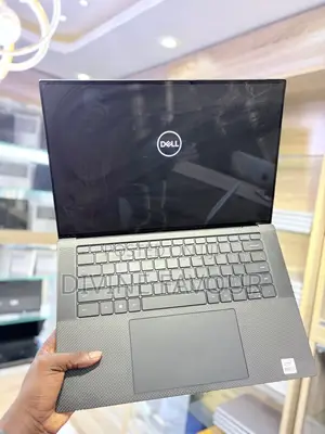 Laptop Dell Precision 5560 16GB Intel Core i7 SSD 1T