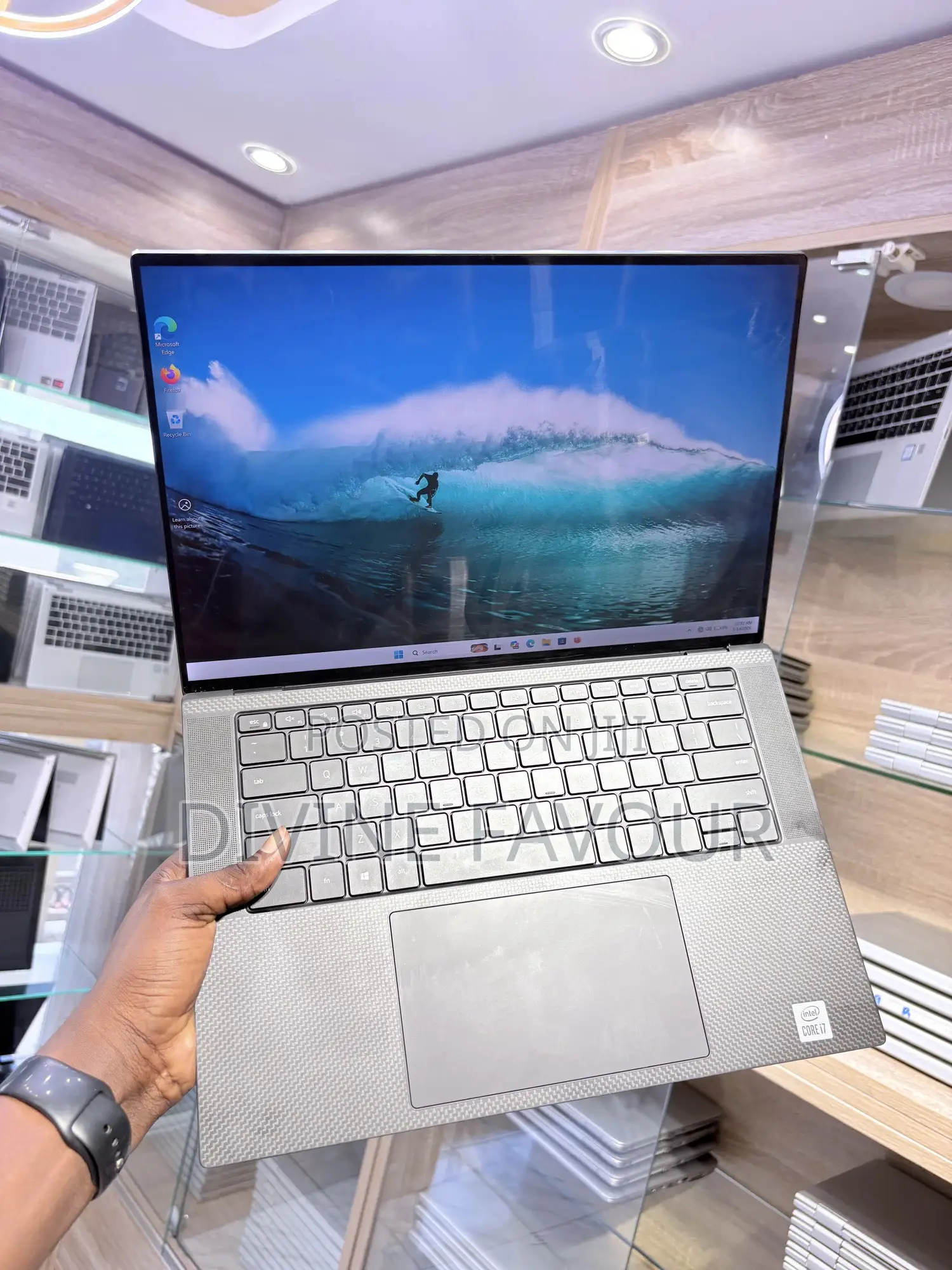 Laptop Dell Precision 5560 16GB Intel Core i7 SSD 1T