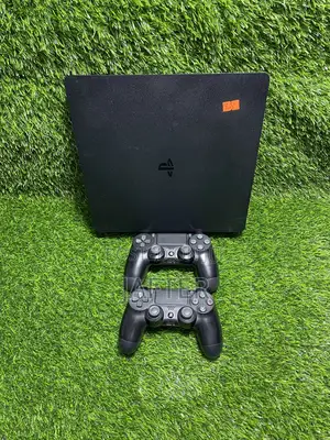 Sony Ps4 Slim Loaded With 10 Latest Games