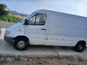 Mercedes-Benz Sprinter 2005 White