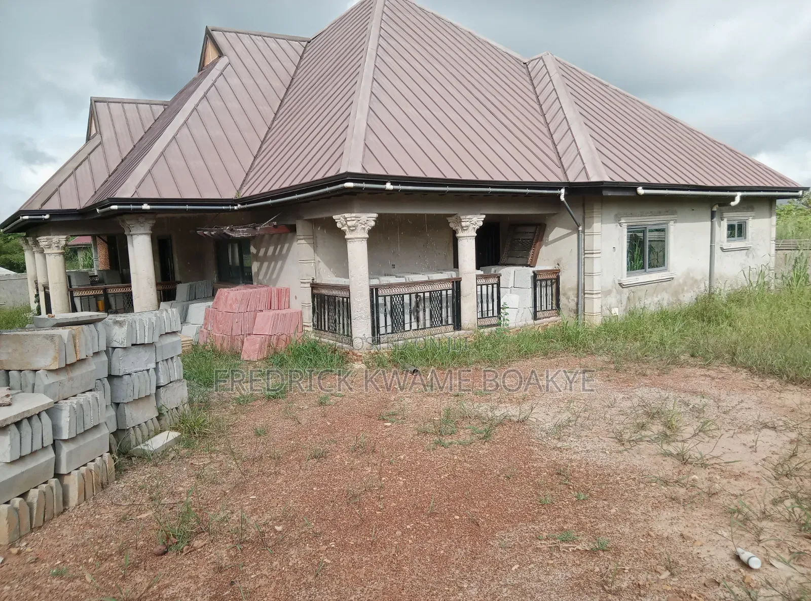 4bdrm House in Brother K Estate, Kumasi Metropolitan for sale