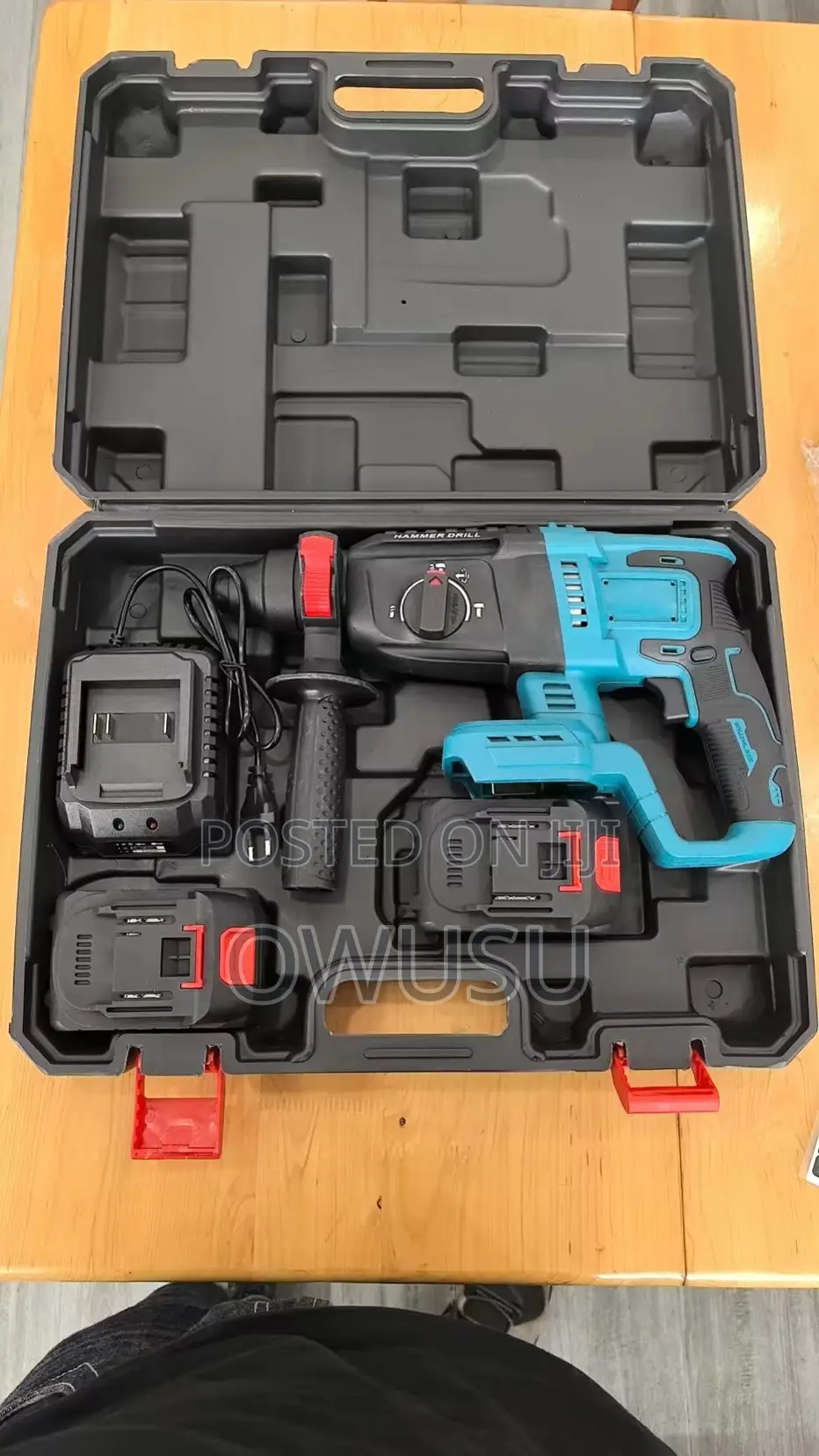 Chargeable Hammer Drill