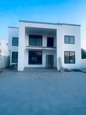 4bdrm Penthouse in Laryea Homes, American House for sale