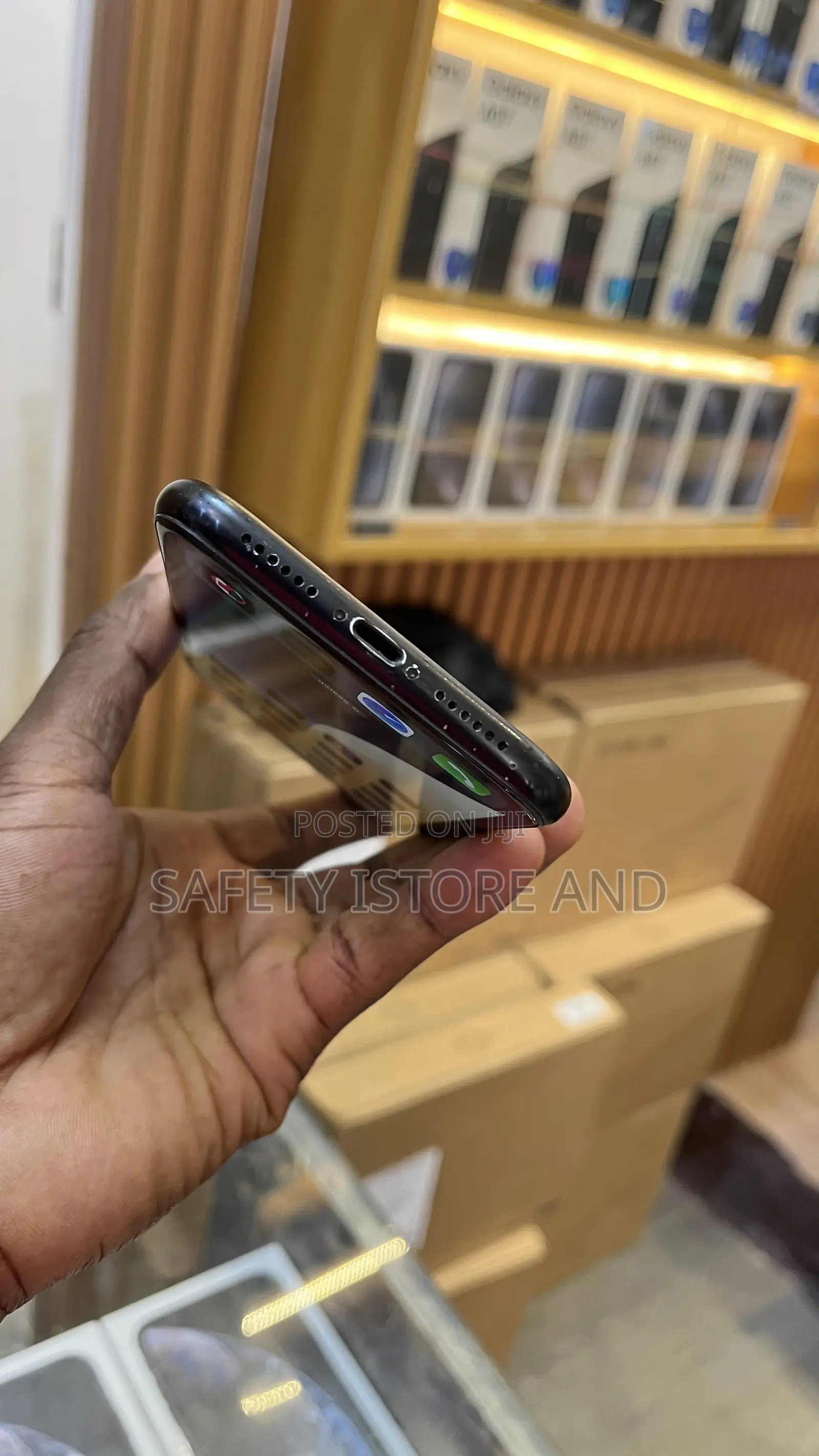 Apple iPhone XR 64 GB Black