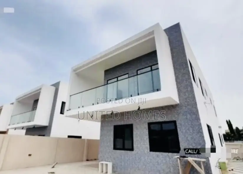 4bdrm House in East Legon for sale