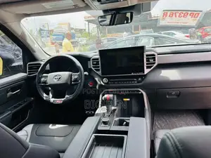Toyota Tundra Limited CrewMax 6.5' Bed 2024 Gray