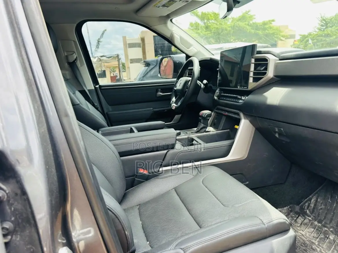 Toyota Tundra Limited CrewMax 6.5' Bed 2024 Gray