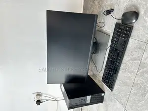 Desktop Computer Dell OptiPlex 7040 8GB Intel Core i5 HDD 500GB