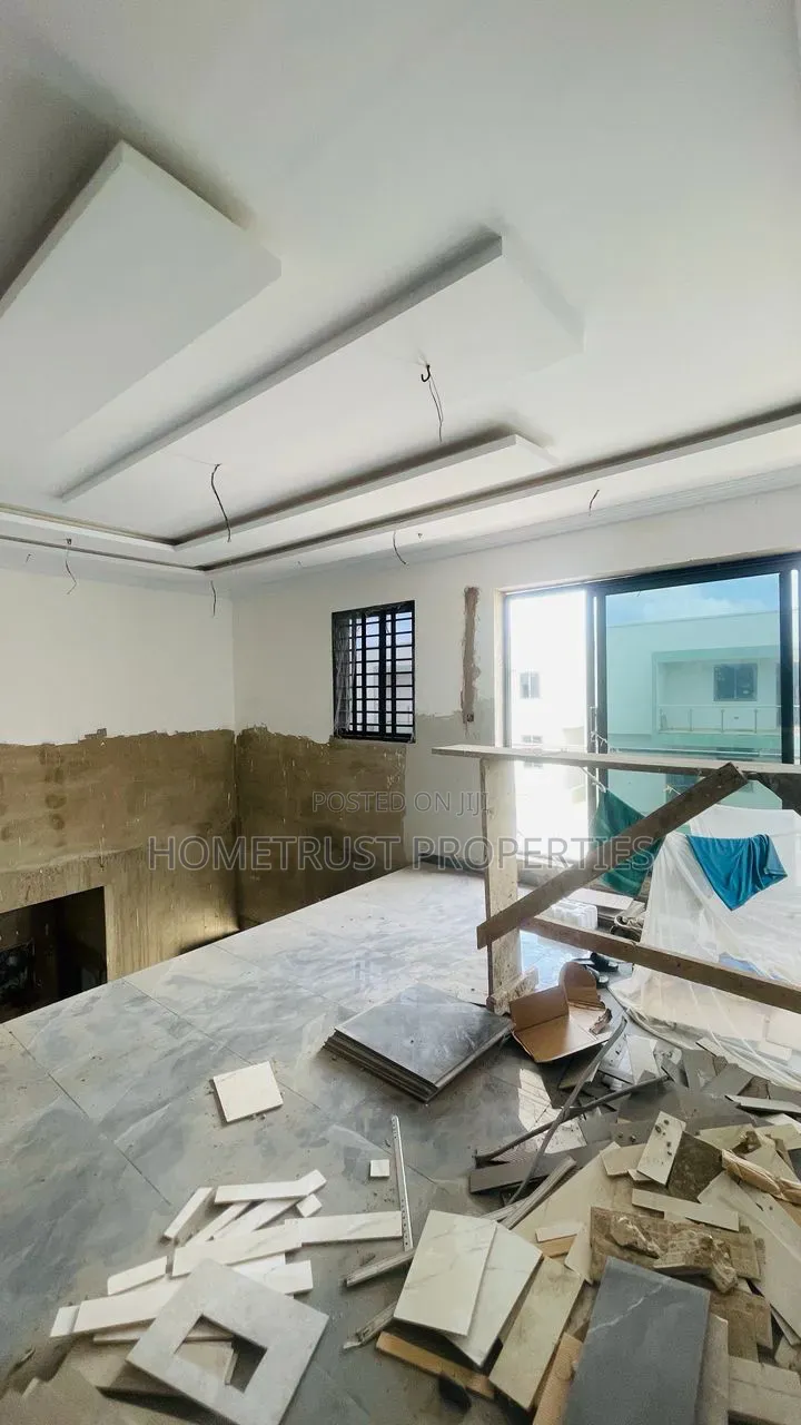 4bdrm Duplex in Achimota Kingsby, Mile 7 for sale