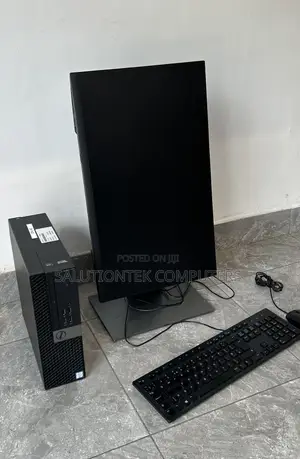 Desktop Computer Dell OptiPlex 7040 8GB Intel Core i5 HDD 500GB