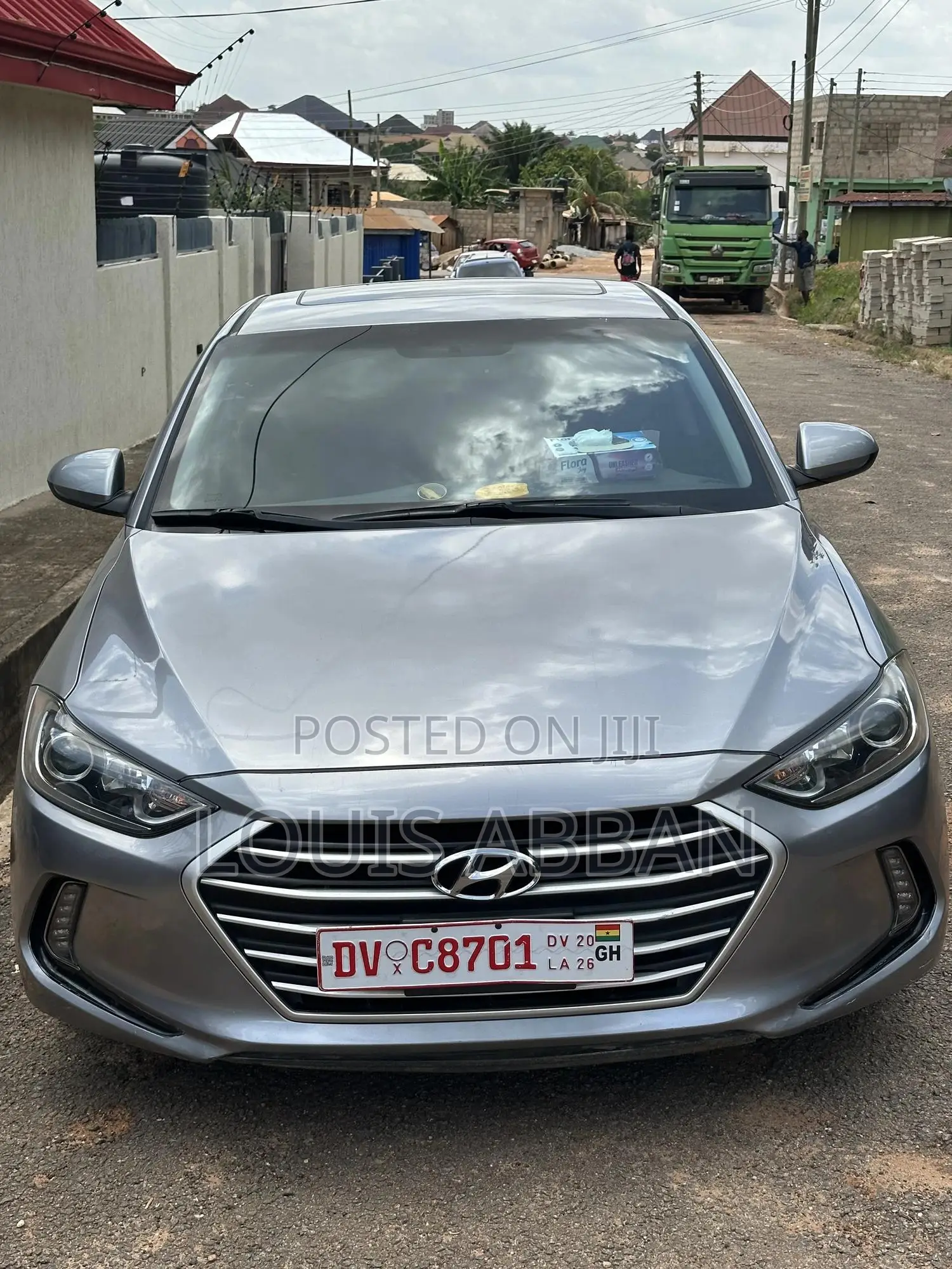 Hyundai Elantra SE Sedan FWD (2.0L 4cyl 6M) 2017 Silver