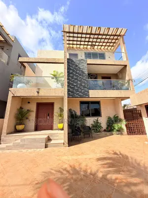 3bdrm House in East Legon for sale