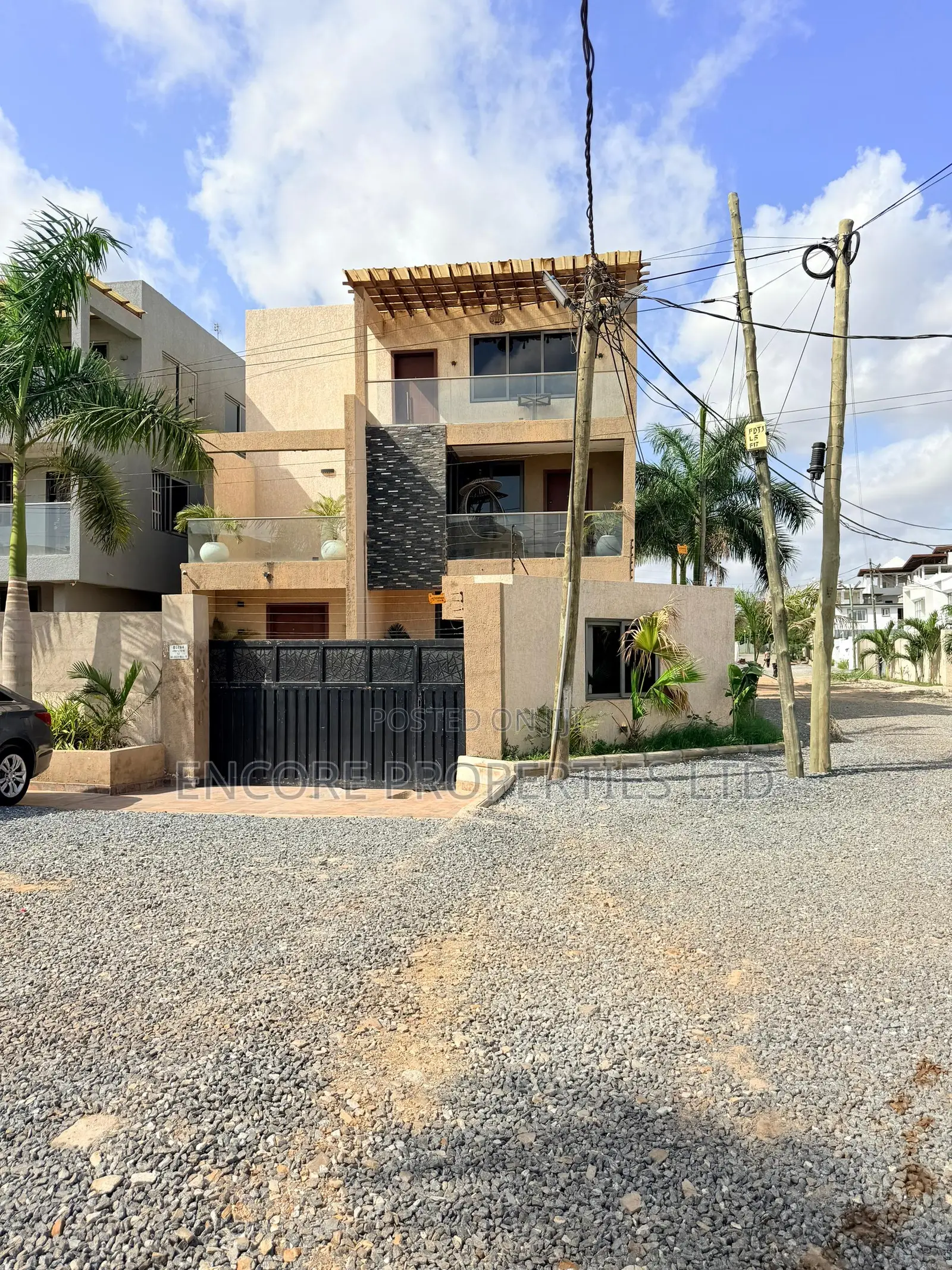 3bdrm House in East Legon for sale