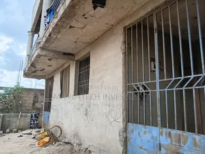4 Units for Sale – Chamber Hall Self-Contained, Santor