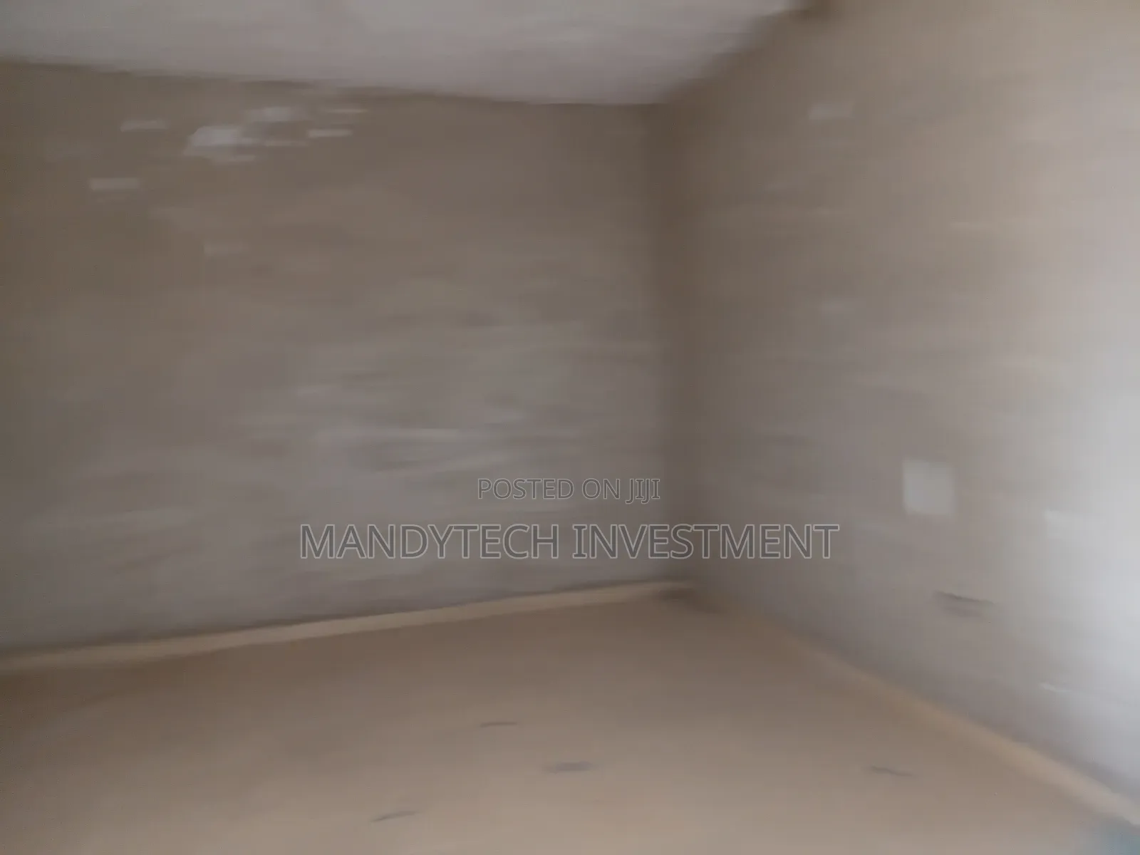 4 Units for Sale – Chamber Hall Self-Contained, Santor