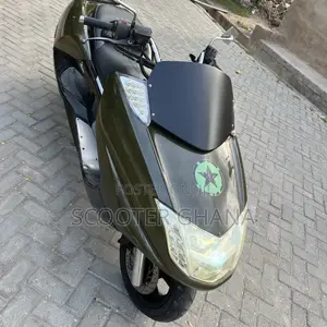 Yamaha 2019 Brown
