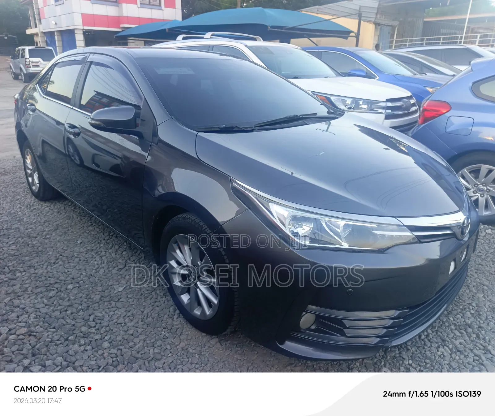Toyota Corolla SE Special Edition 4dr Sedan (1.8L 4cyl CVT) 2017 Gray