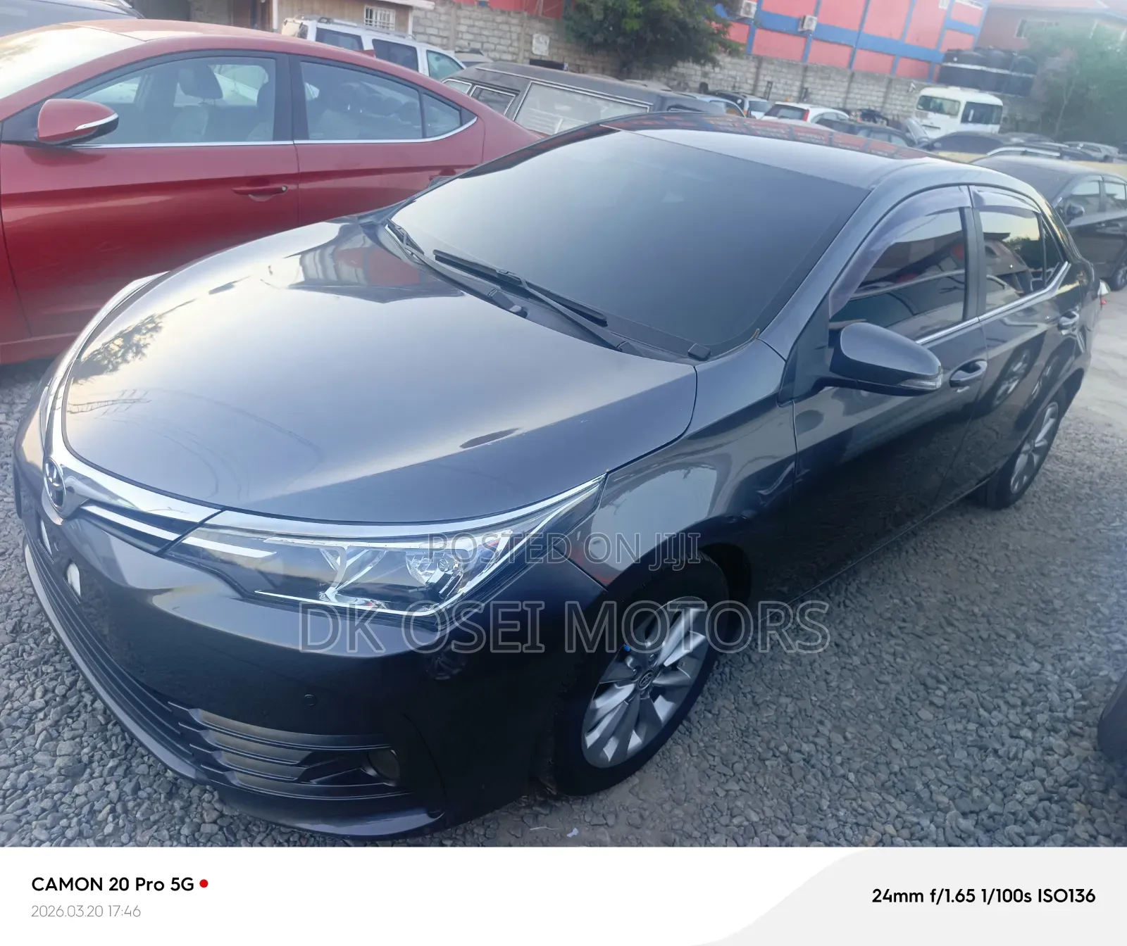 Toyota Corolla SE Special Edition 4dr Sedan (1.8L 4cyl CVT) 2017 Gray