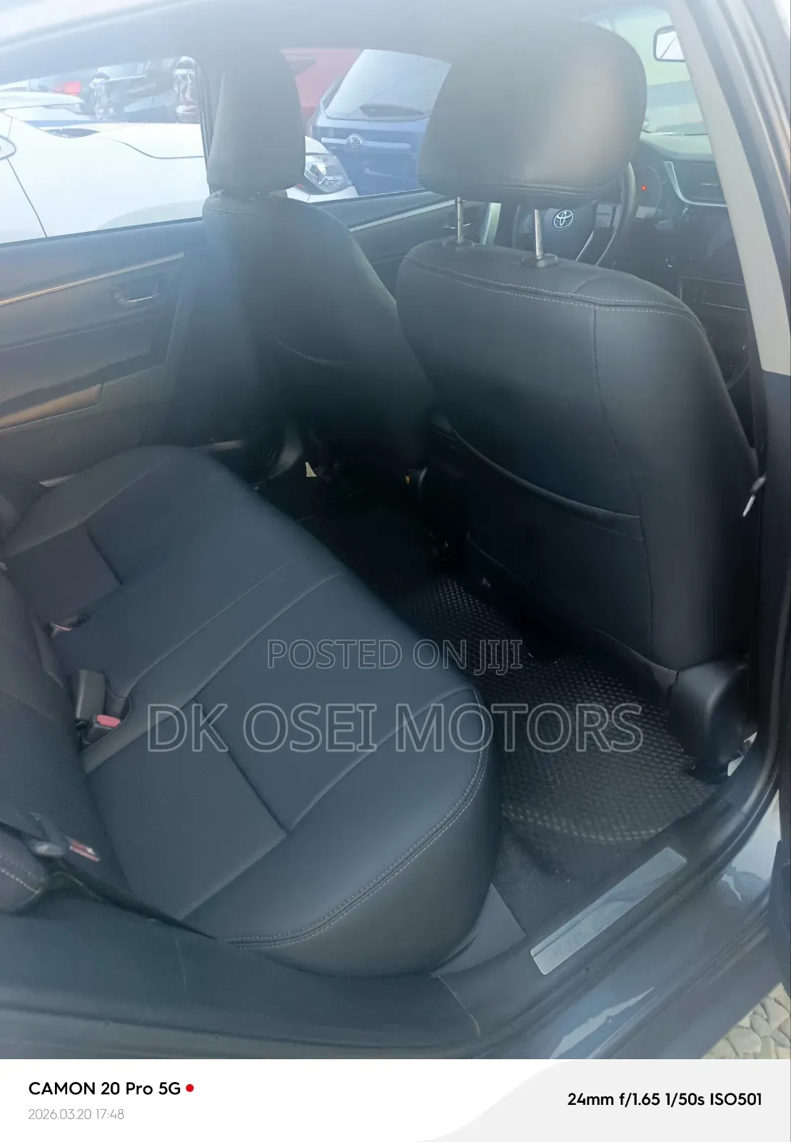 Toyota Corolla SE Special Edition 4dr Sedan (1.8L 4cyl CVT) 2017 Gray